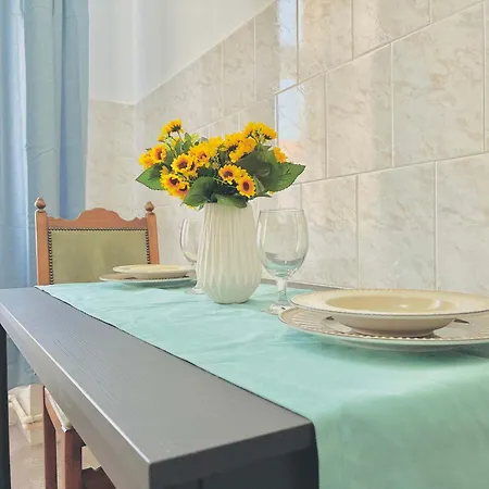 Joy Unirii 3 דירה *