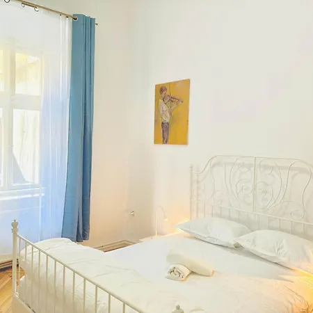 Appartement Joy Unirii 3 *