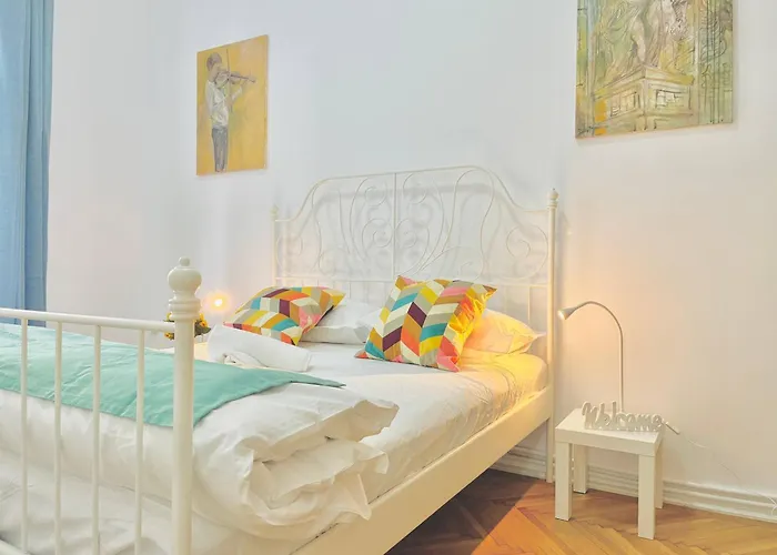 Joy Unirii 3 דירה