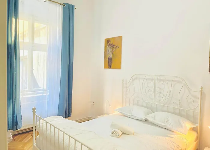 דירה Joy Unirii 3 *