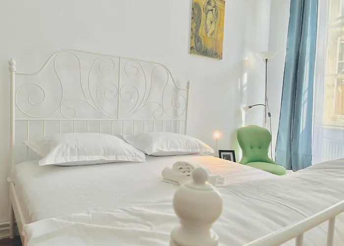 דירה Joy Unirii 3 *